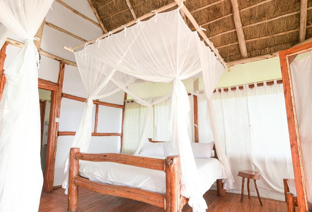 Kazinga Wilderness Safari Camp Hotel Kasese Exterior photo